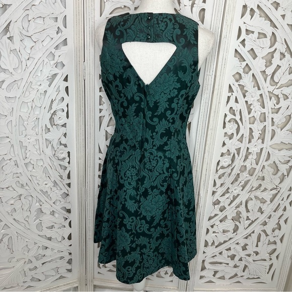 Jessica McClintock Gunne Sax Emerald Damask Fit & Flare - Picture 5 of 8